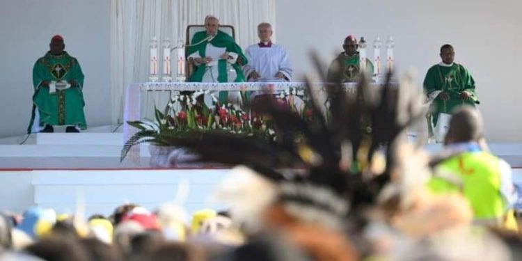 Jarak Orang Tuli dan Kedekatan Yesus