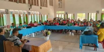 Workshop Peningkatan Kompetensi Guru SMAN 2 Maumere: Fokus pada Literasi dan Numerasi untuk Pembimbingan Karya Tulis Ilmiah