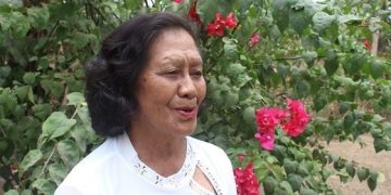 Perempuan Seniman Sumba Itu, Kini Menari di Surga – RIP Mama Martha Dada Gabi