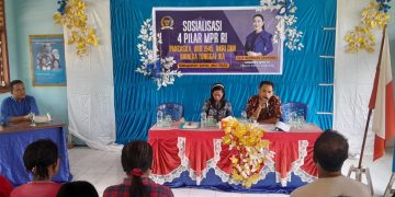 Membentuk Pribadi yang Tangguh, Julie Sutrisno Laiskodat Gelar Sosialisasi 4 Pilar Kebangsaan di Kecamatan Paga Kabupaten Sikka