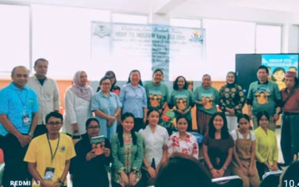 Membedah “Hidup Itu Anugerah” – Merawat Puisi