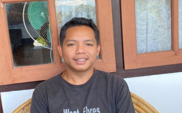 Refleksi Kritis atas Ekspresi Diri dalam Arus Media Sosial