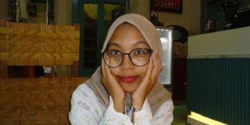 Fenomena Campur Kode Bahasa Indonesia–Inggris dalam Konten TikTok sebagai Cerminan Identitas Generasi Z