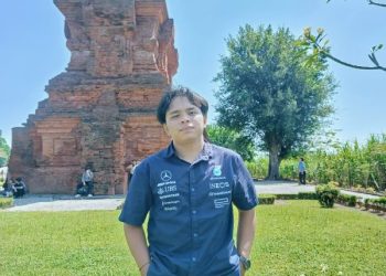 Pahlawan atau Korban Sejarah?  Konstruksi Tokoh Minke sebagai Agen Sejarah dalam Perspektif Metahistory dan Naratologi