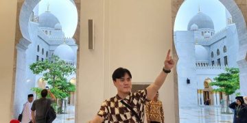 Di Balik Senja: Metahistory dan Naratologi dalam “Sepotong Senja untuk Pacarku”